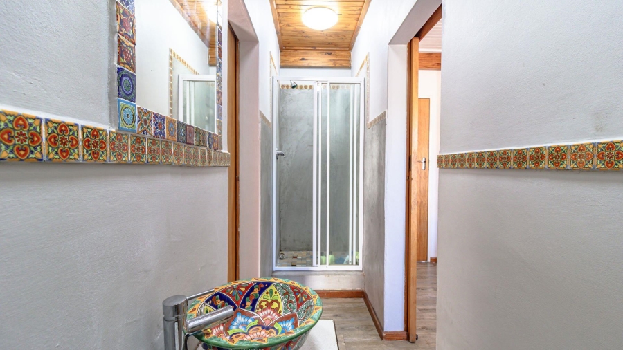 4 Bedroom Property for Sale in De Kelders Western Cape